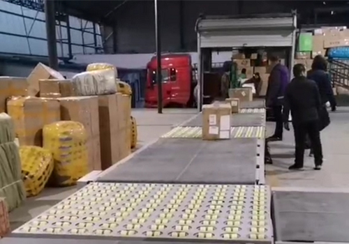 物流掃碼稱(chēng)重測(cè)體積自動(dòng)分揀系統(tǒng)